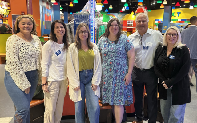 a photo of class xli members